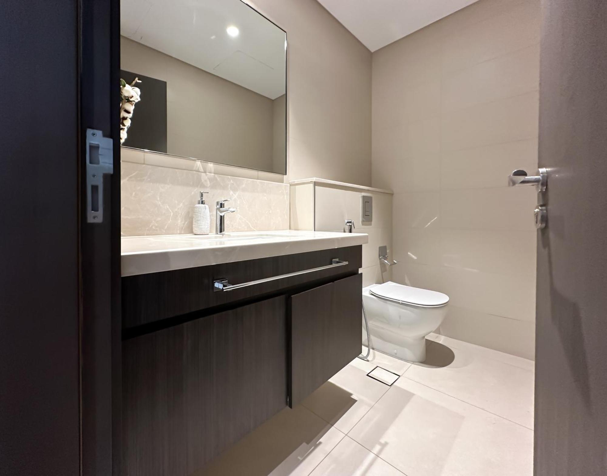 Stylish 2 Bedroom Dior-Inspired Apartment Connected To Dubai Mall Exterior foto
